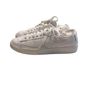 Women’s Nike Low ‘77 Blazers